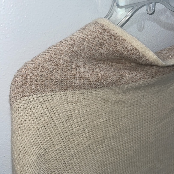 Cream and copper poncho NWT - Picture 2 of 4